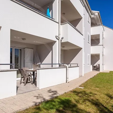 Apartman Crnekovic Tomislava 8 Baška