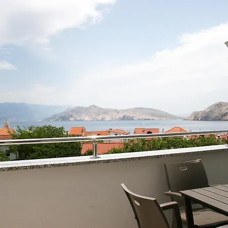 Apartment Crnekovic Tomislava 8