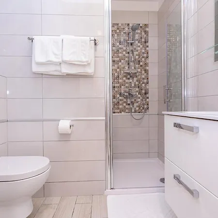 Crnekovic Tomislava 8 Apartament *