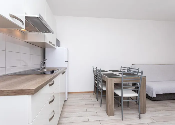 Apartman Crnekovic Tomislava 8 Baška