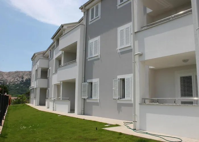 Apartman Crnekovic Tomislava 8 Baška