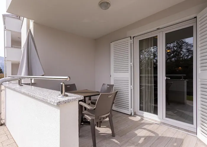 Crnekovic Tomislava 8 Apartman Baška