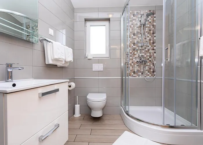 Crnekovic Tomislava 8 Apartman Baška