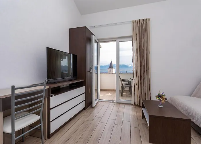 Apartman Crnekovic Tomislava 8 Baška