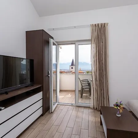 Crnekovic Tomislava 8