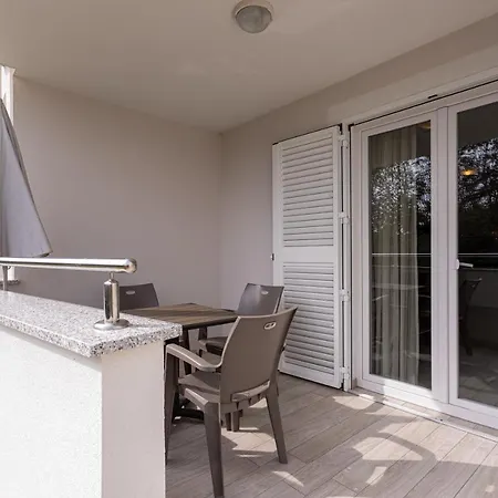 Crnekovic Tomislava 8 Appartamento Baška