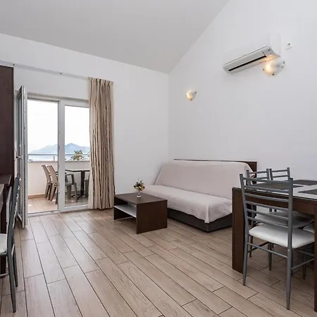 Appartamento Crnekovic Tomislava 8 Baška